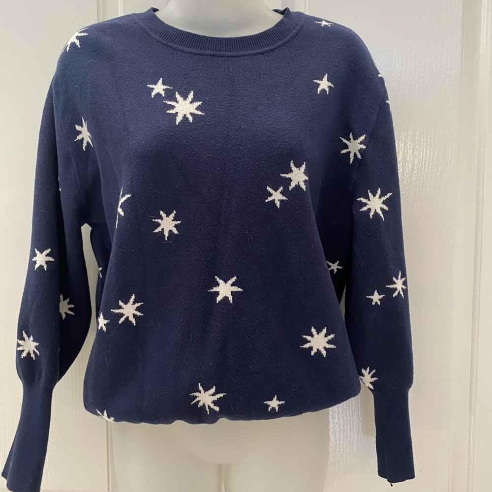 Free Assembly Navy Star Pattern Sweater Sz L